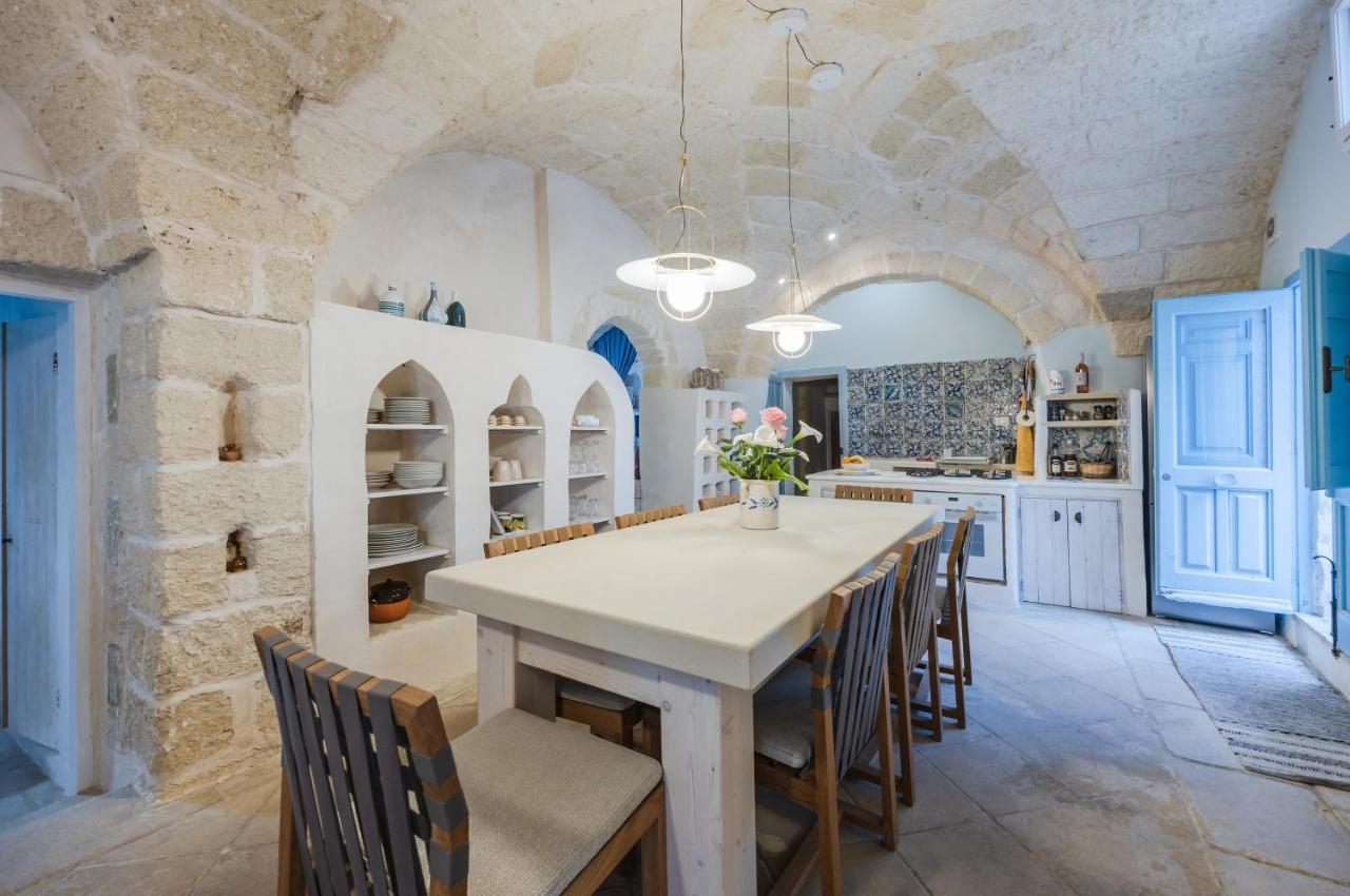 Casa Dei 5 Camini With Terrace Apartment Ortelle Bagian luar foto